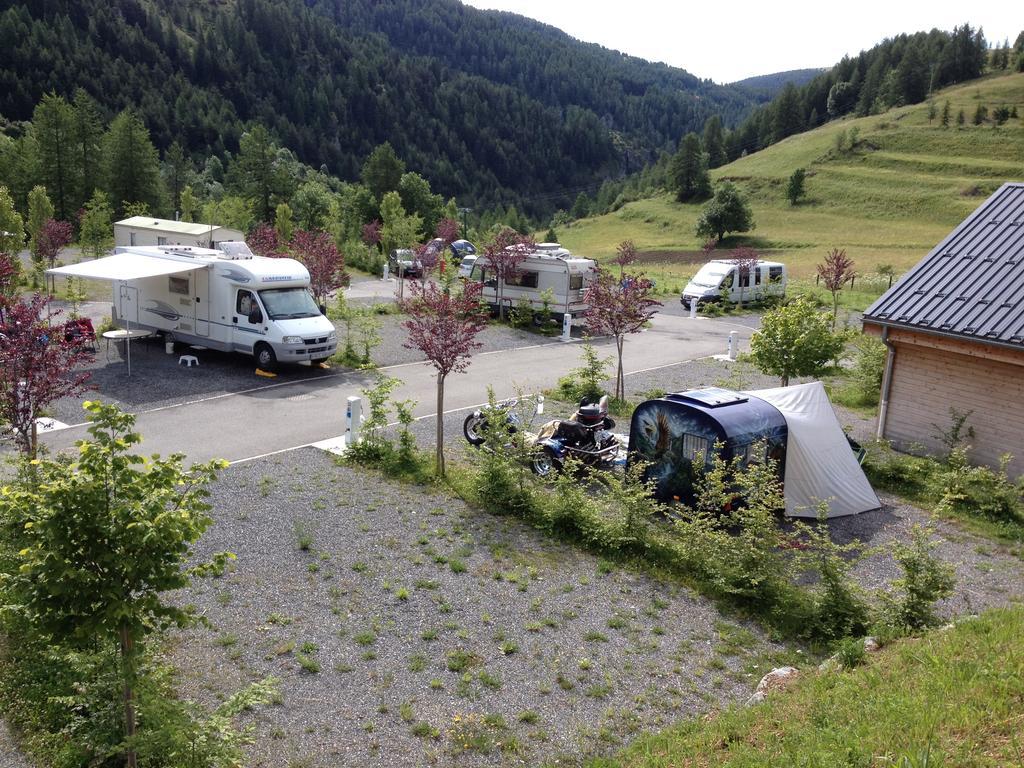 Camping Le Cians Hotel Beuil Esterno foto